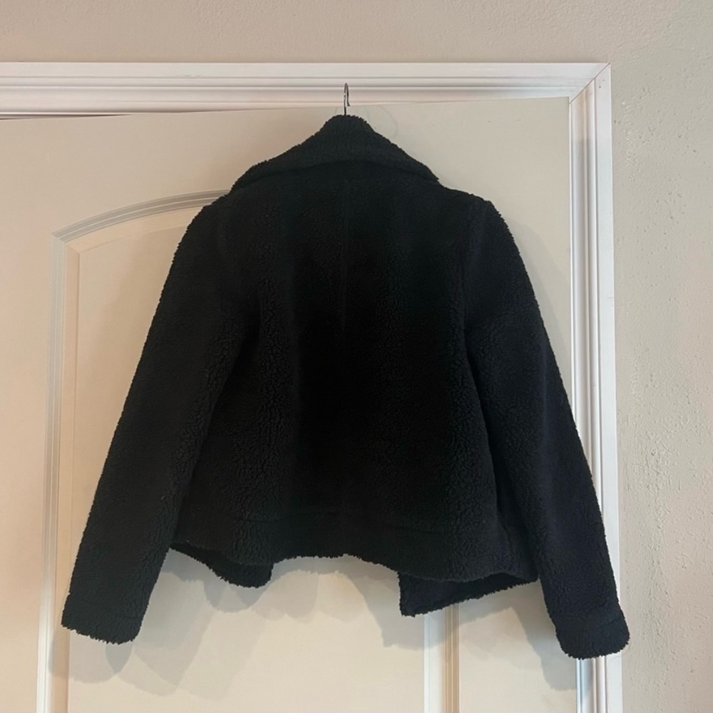 Banana Republic Teddy Coat - Picture 5 of 5